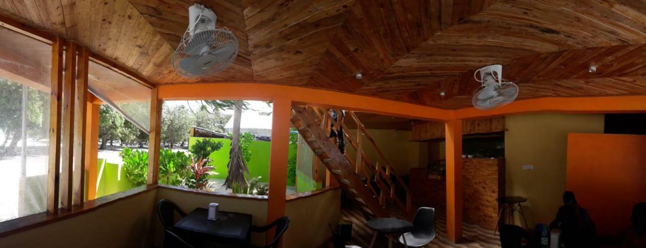 Muli Inn Surf View Maldives Exterior foto